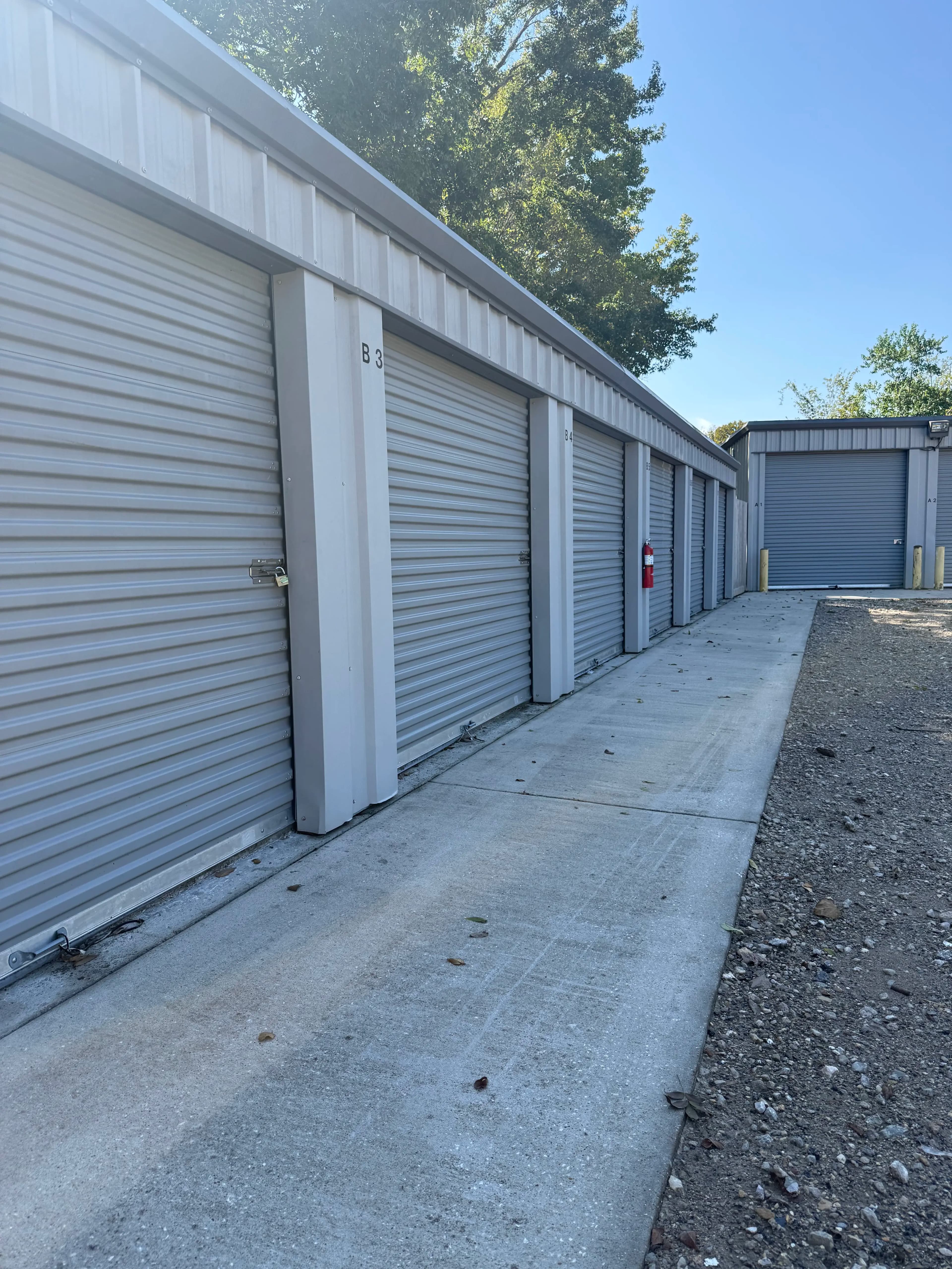 10' × 10' storage unit